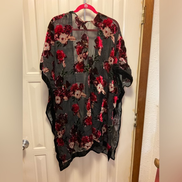 burnout velvet kimono ONE SIZE floral roses red and black - Picture 5 of 5